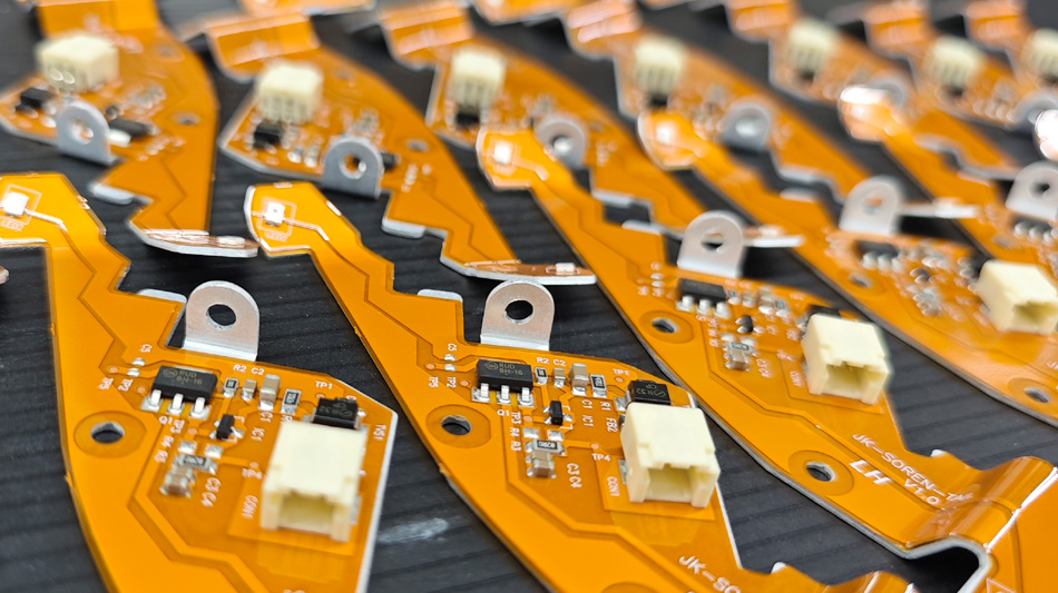 Yerel bir PCBA fabrikasını seçmek neden işbirliği verimliliğini artırır?